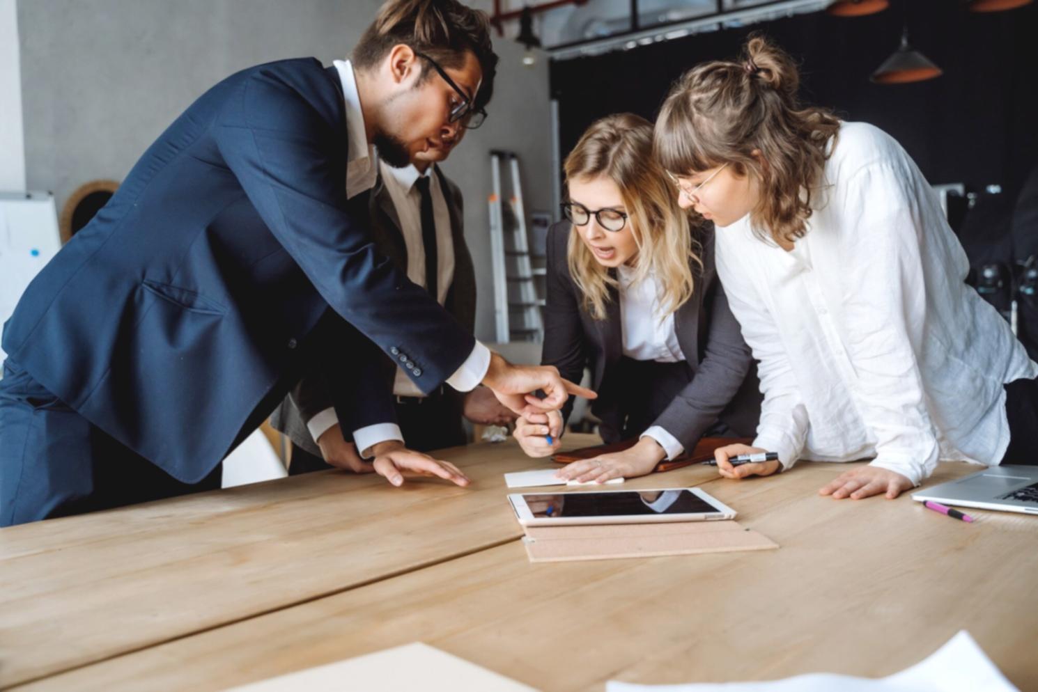 Praktische Übungen zur Verbesserung der Teamkommunikation